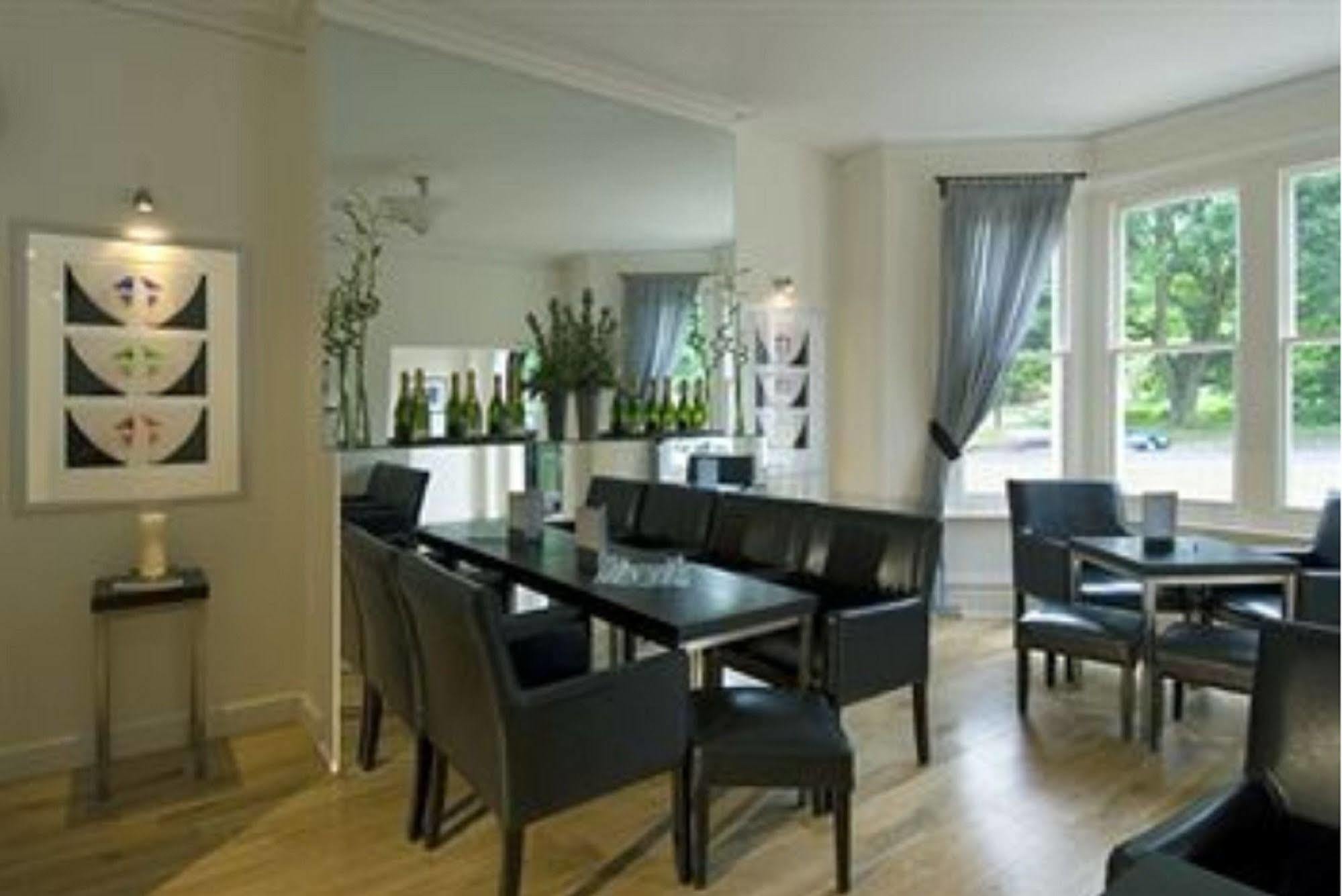 Tunbridge Wells Retreat 호텔 레스토랑 사진